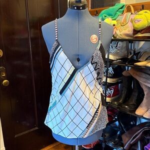 Graphic Geometric Strappy Top